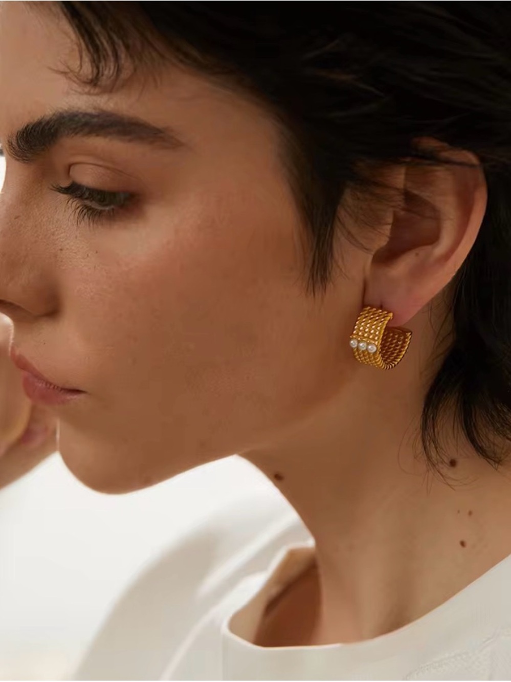 18k Gold Filled Pearl Textured Hoop Earrings - Women's Jewelry